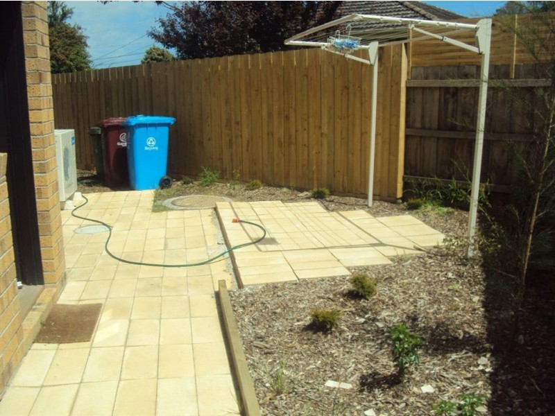 22 Edgewood Road, Dandenong VIC 3175