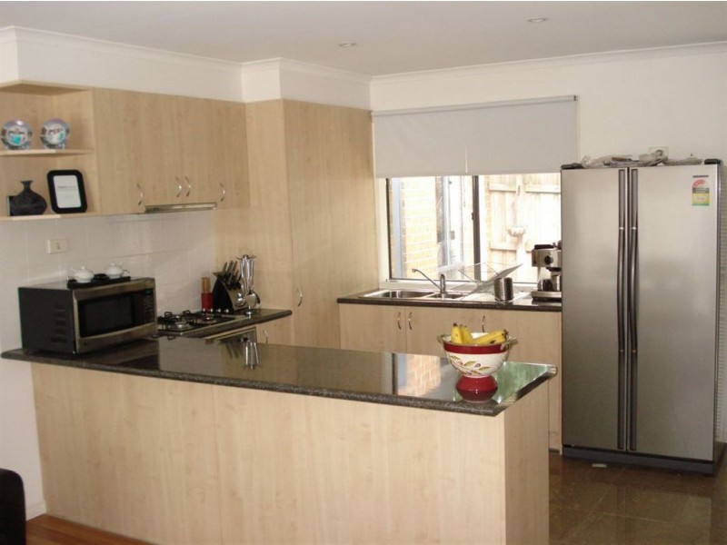 2/7 Alsace Street, Dandenong VIC 3175