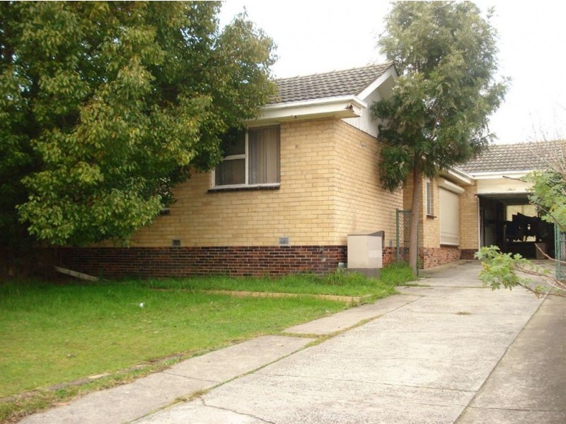 24 Grace Avenue, Dandenong VIC 3175