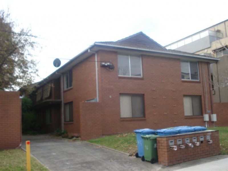 1/6 Hutton Street, Dandenong VIC 3175