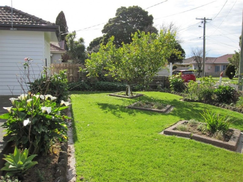 8 Phillip Street, Dandenong VIC 3175