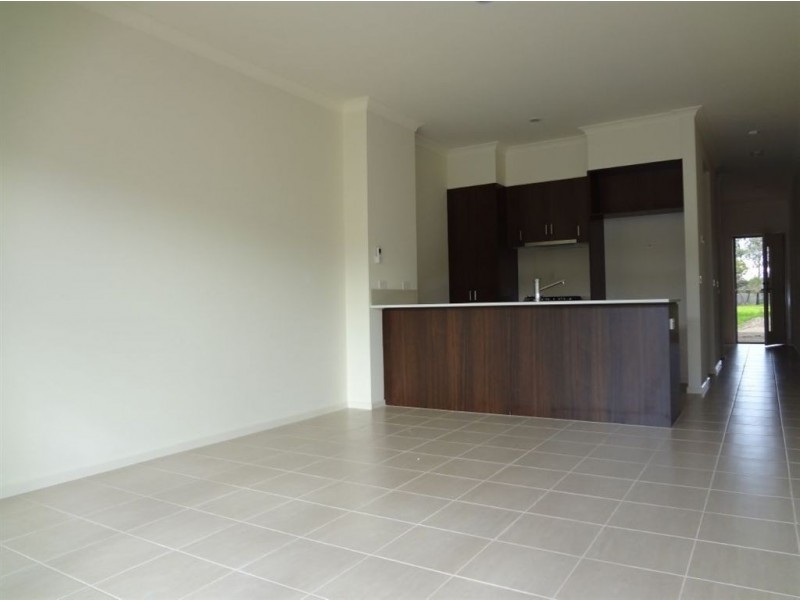 51 Alex Scott Way, Dandenong VIC 3175