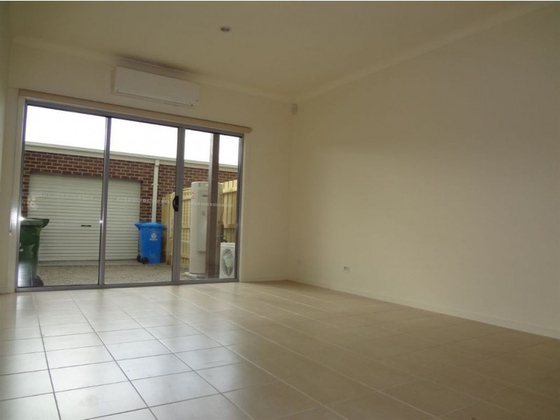 51 Alex Scott Way, Dandenong VIC 3175