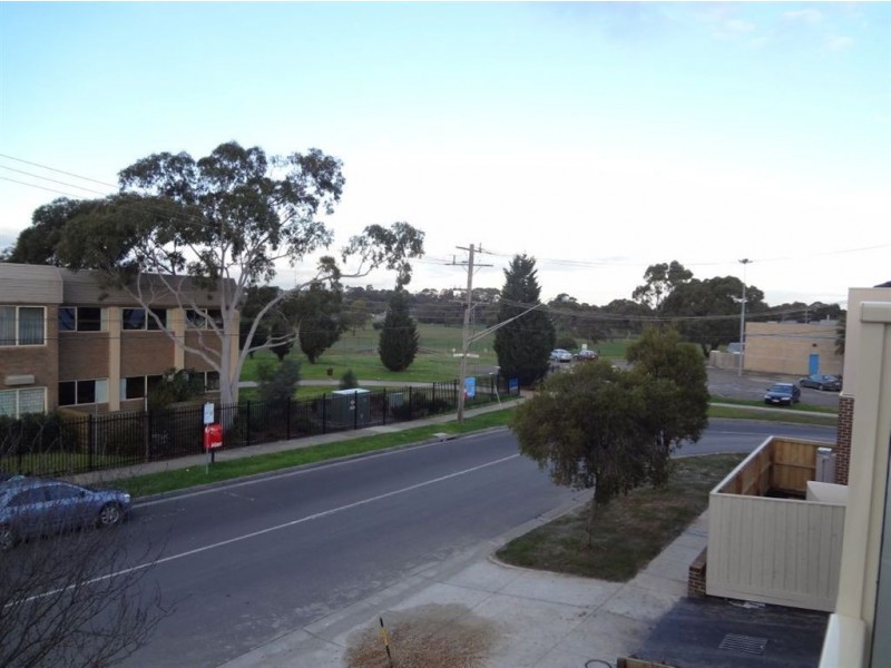 24 Caroline Street, Dandenong VIC 3175
