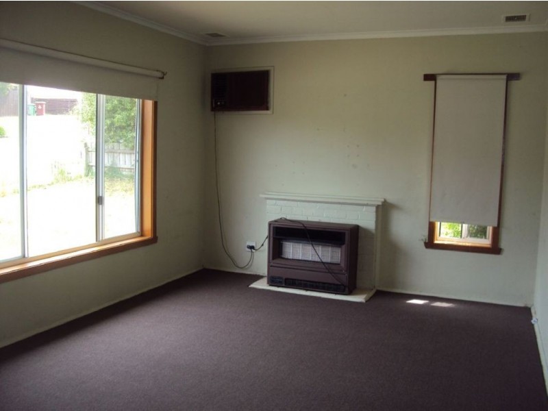 2 Almond Drive, Doveton VIC 3177