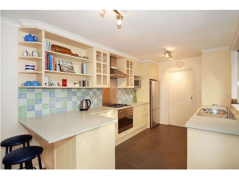 38 Alexander Avenue, Dandenong VIC 3175