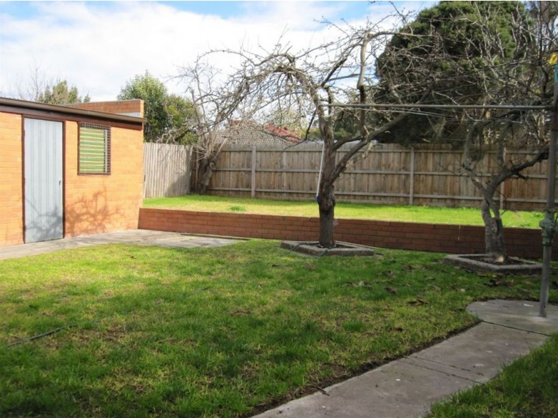 8 Phillip Street, Dandenong VIC 3175