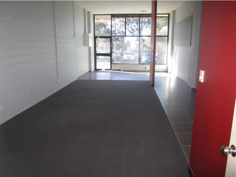 9/52 Outlook Drive, Dandenong North VIC 3175