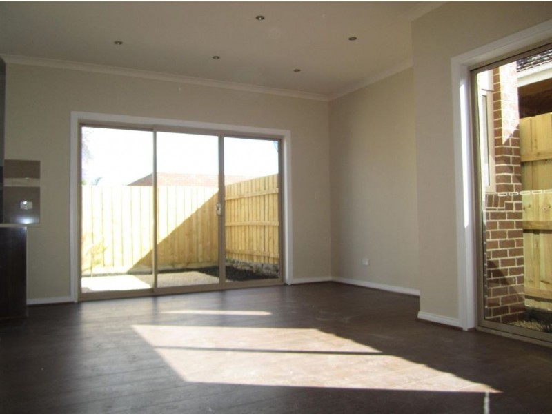 20 Caroline Street, Dandenong VIC 3175