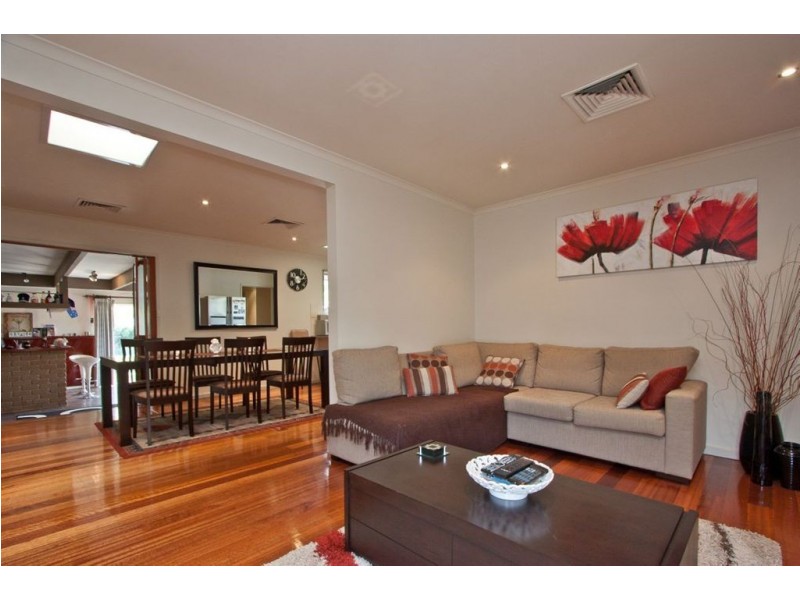 2 Woodview Court, Dandenong North VIC 3175