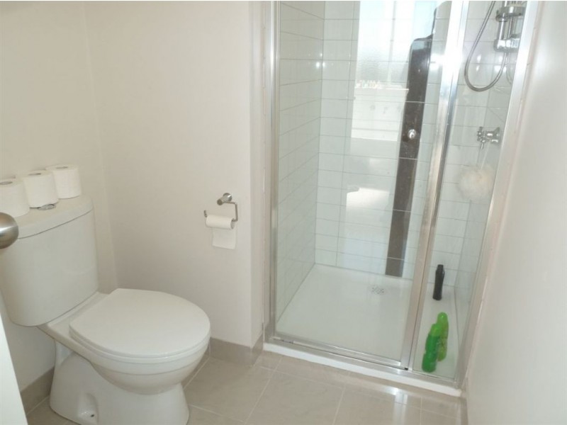 14/4 Young Road, Hallam VIC 3803