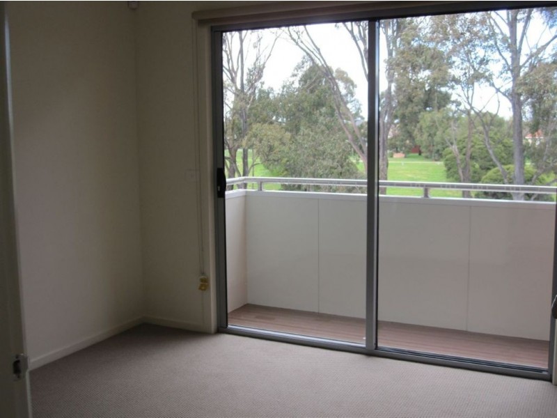 19 Alex Scott Way, Dandenong VIC 3175