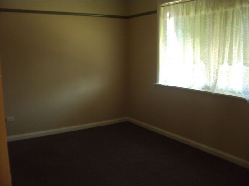 1/2 Bedwell Avenue, Dandenong VIC 3175