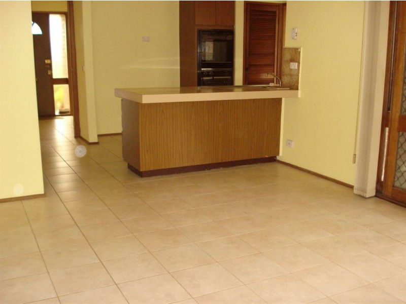 2 Marlene Court, Hampton Park VIC 3976