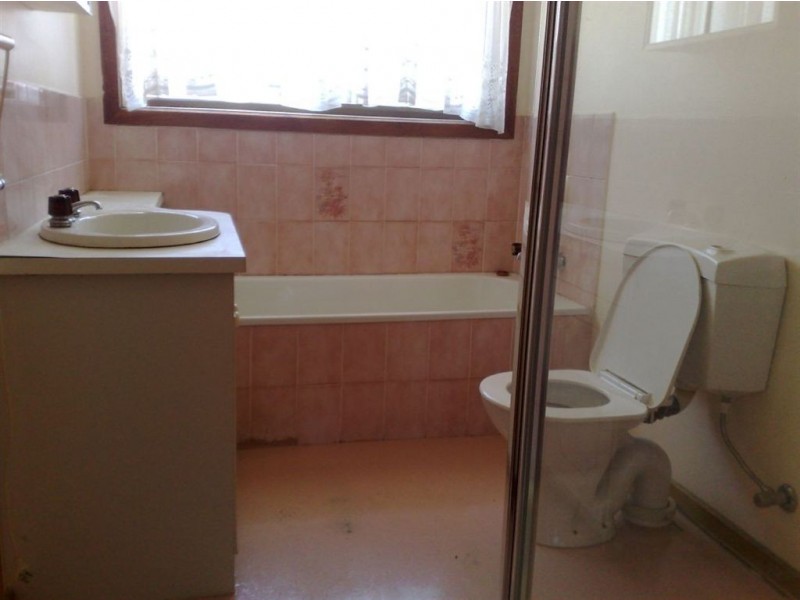 4/14 Stud Road, Dandenong VIC 3175