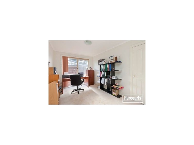 22 Illowra Walk, Blackburn South VIC 3130