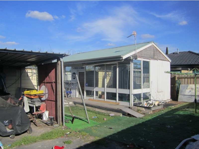 2 Burrows Avenue, Dandenong VIC 3175