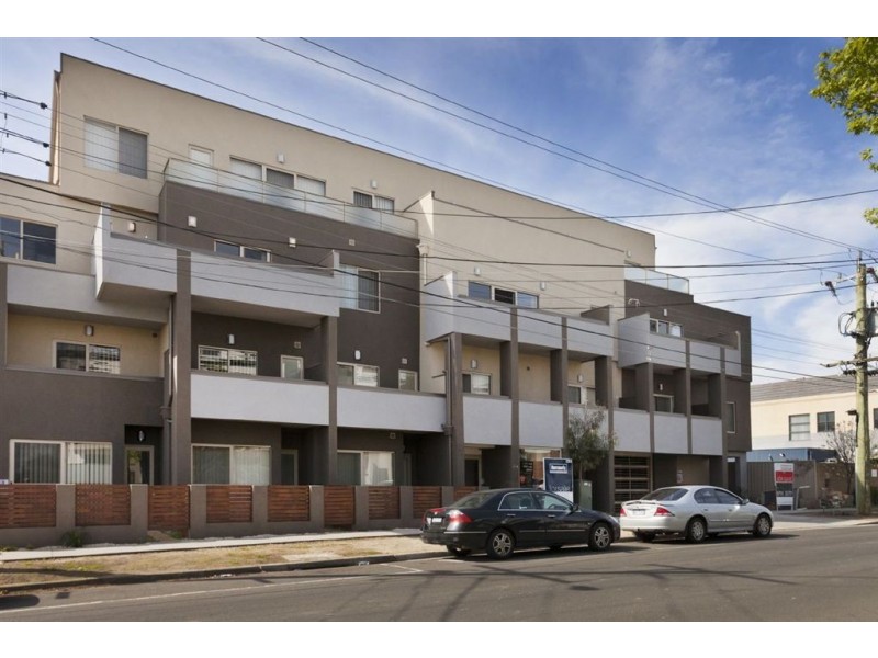 24/2-4 Hutton Street, Dandenong VIC 3175