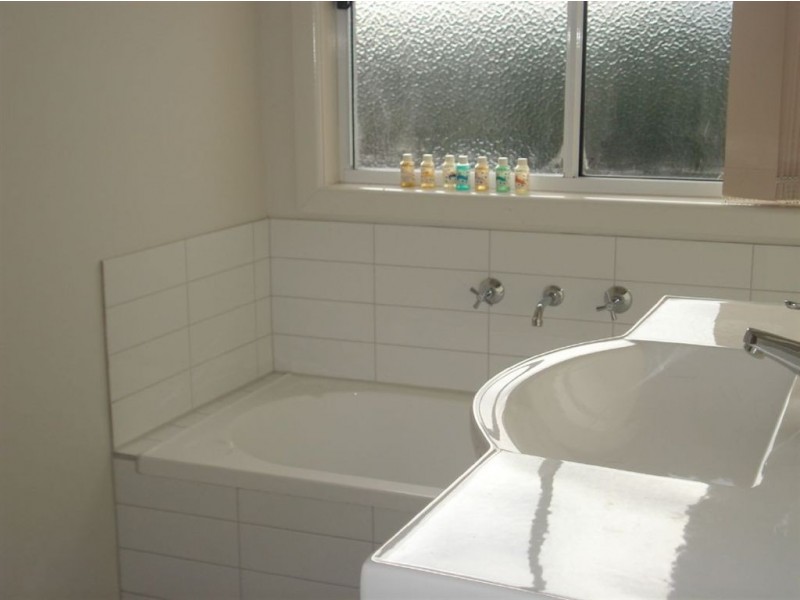 14/4 Young Road, Hallam VIC 3803