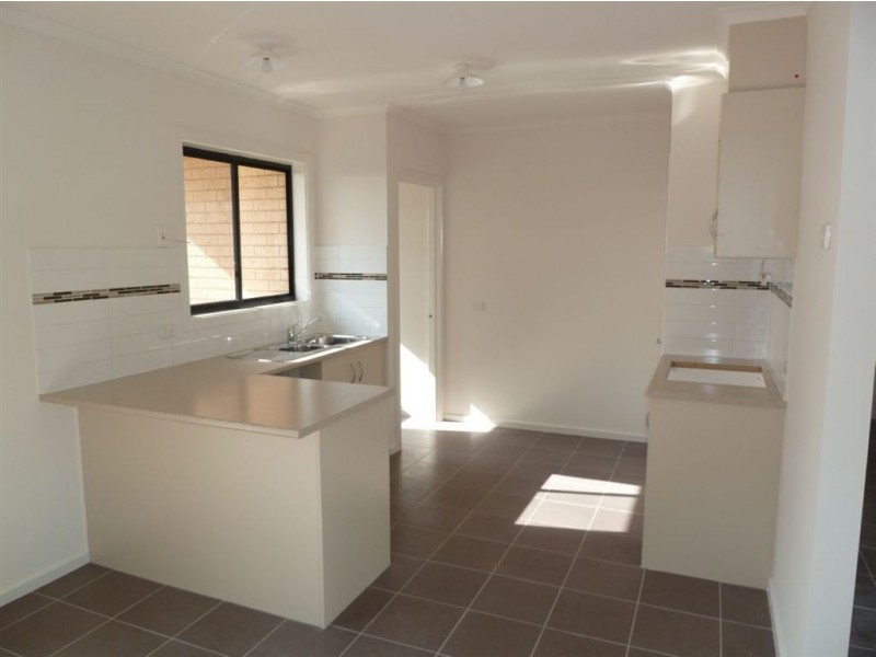 2/40 Liquidamber, Doveton VIC 3177