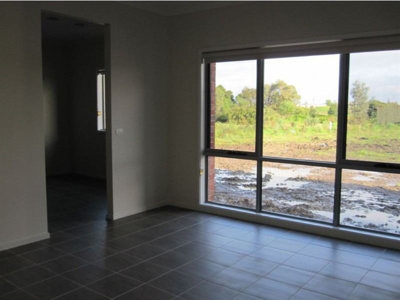 44 Kyla Avenue, Dandenong VIC 3175