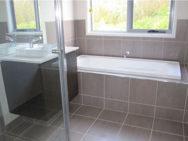 44 Kyla Avenue, Dandenong VIC 3175