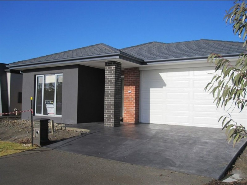 44 Kyla Avenue, Dandenong VIC 3175