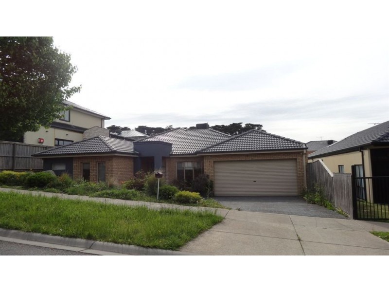 55 Glenview Rise, Berwick VIC 3806