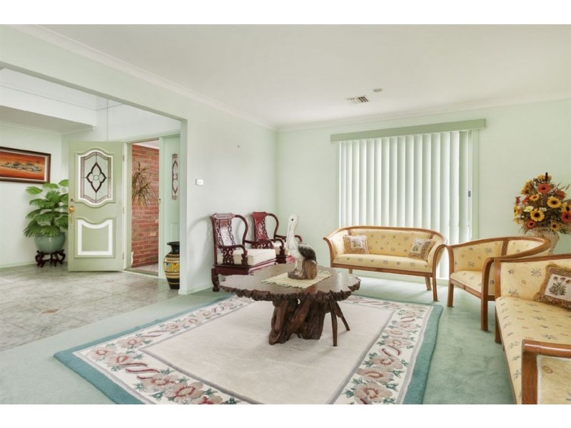 6 Lyall Court, Dandenong North VIC 3175