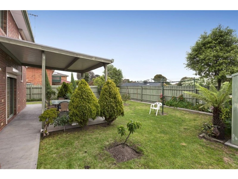 6 Lyall Court, Dandenong North VIC 3175