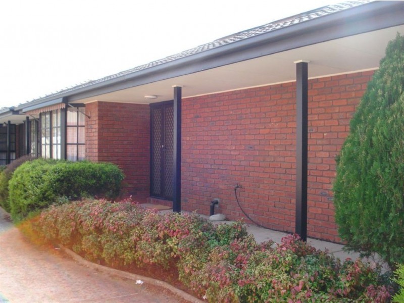 1/1 Clement Street, Dandenong VIC 3175