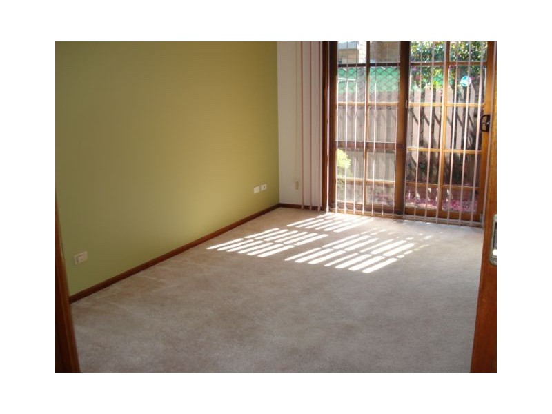 1/1 Clement Street, Dandenong VIC 3175