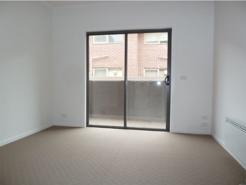 6/19 Close Avenue, Dandenong VIC 3175