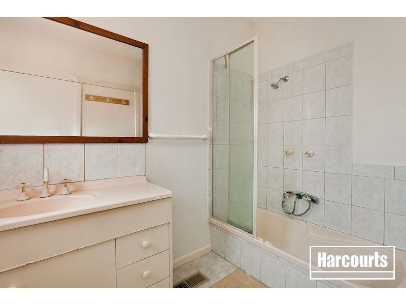 1/37 Grace Avenue, Dandenong VIC 3175