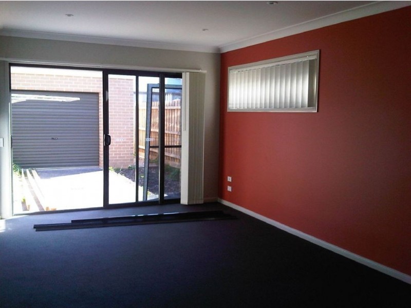 11/97 Keneally Street, Dandenong VIC 3175