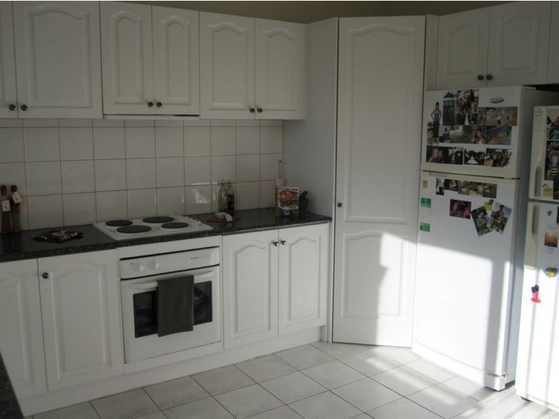 1/58 Blaxland Drive, Dandenong North VIC 3175