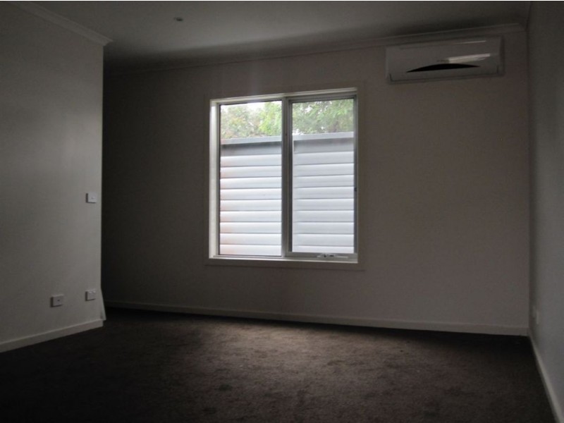 2/48 Power Street, Dandenong VIC 3175
