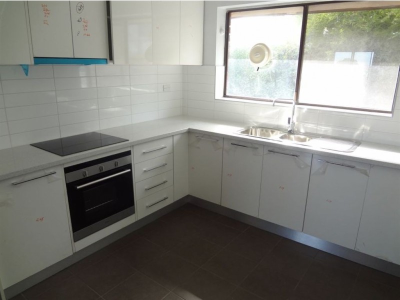 4/145 Princes Highway, Dandenong VIC 3175