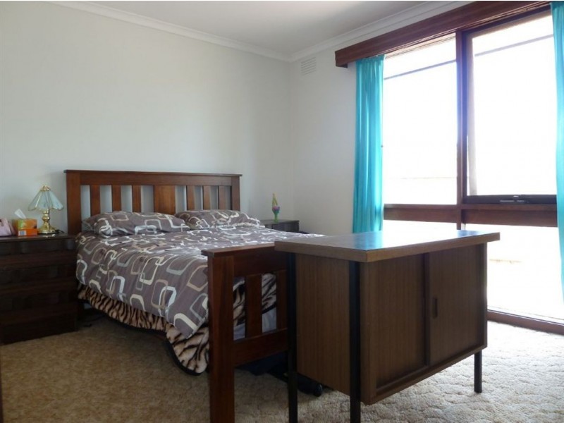 6 Admirala Avenue, Dandenong North VIC 3175