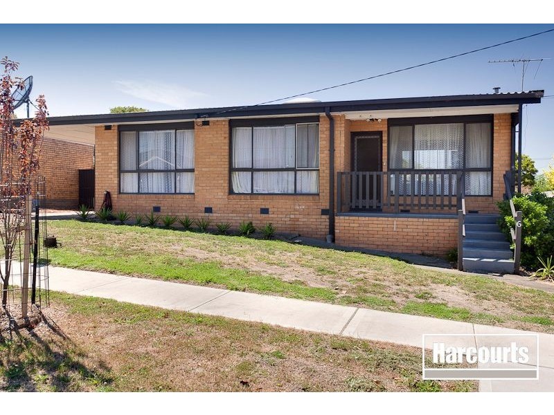 6 Charles Avenue, Hallam VIC 3803
