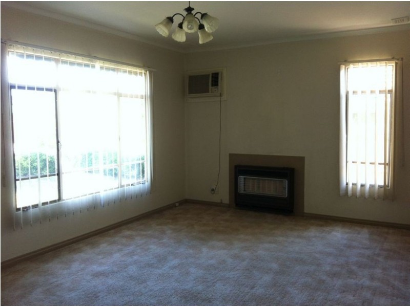 1 Fisher Crescent, Dandenong North VIC 3175