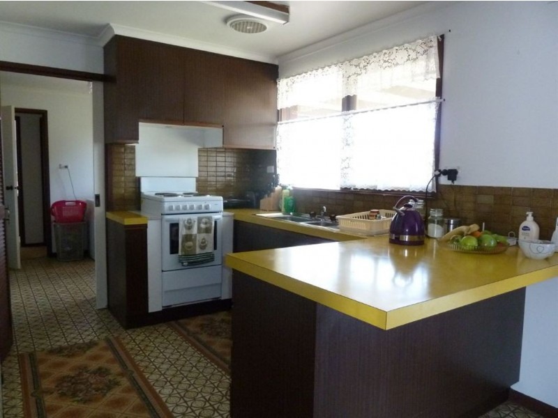 6 Admirala Avenue, Dandenong North VIC 3175