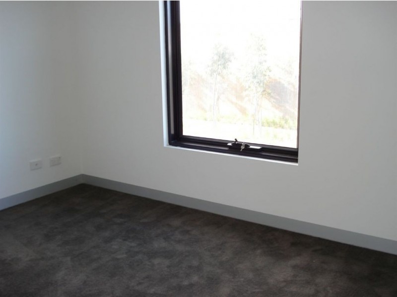 13/28 Burton Avenue, Clayton VIC 3168