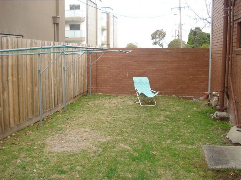 1/6 Hutton Street, Dandenong VIC 3175
