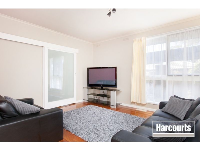 13 Adam Avenue, Hallam VIC 3803