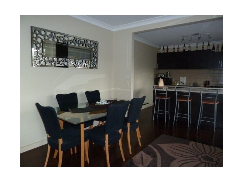 1/40 Liquidamber Street, Doveton VIC 3177