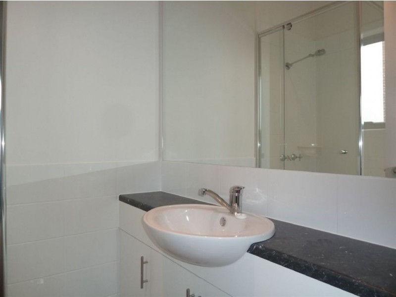5/19 Close Avenue, Dandenong VIC 3175