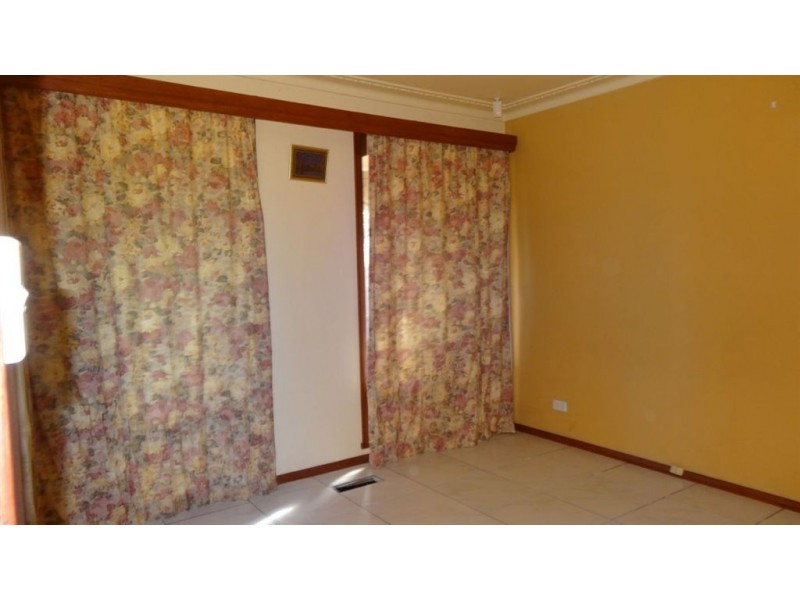 12 Aquila Crescent, Endeavour Hills VIC 3802