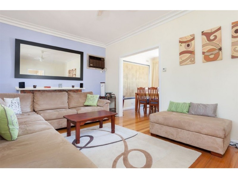 11 Joan Court, Noble Park North VIC 3174