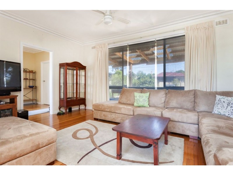 11 Joan Court, Noble Park North VIC 3174